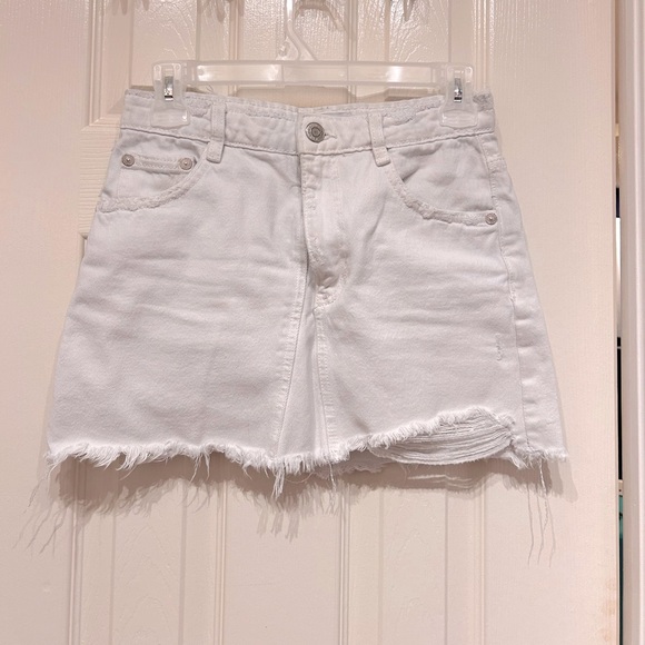 ZARA White Denim Mini Skirt - Picture 1 of 2